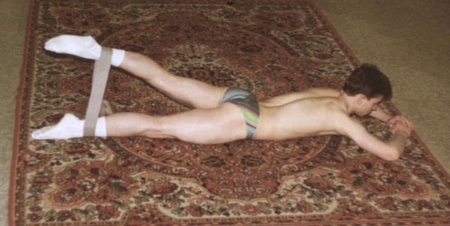 Физические упражнения, направленные на укрепление мышц, окружающих тазобедренный сустав